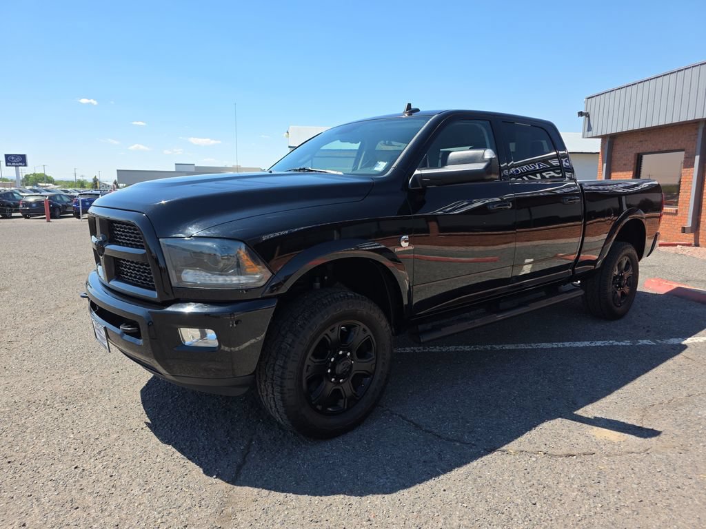 Used 2015 RAM 2500 Laramie w/ Black Appearance Group AWD/4WD image 2