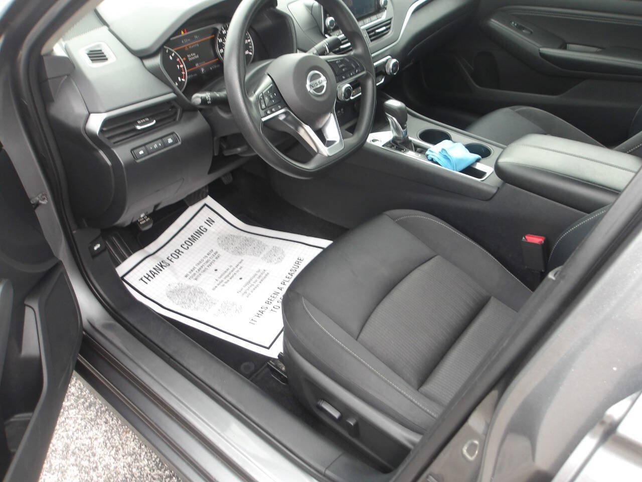 Used 2019 Nissan Altima 2.5 S FWD image 3