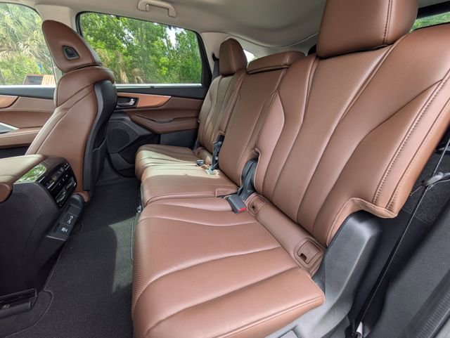 Used 2023 Acura MDX SH-AWD w/ Technology Package image 13