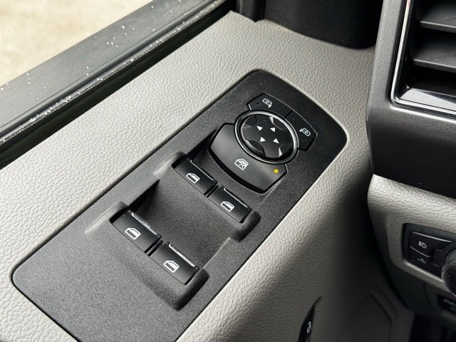 Used 2018 Ford F150 XLT w/ Equipment Group 302A Luxury image 33