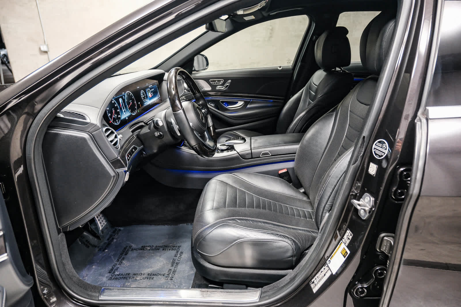 Used 2018 Mercedes-Benz S 560 Sedan image 20