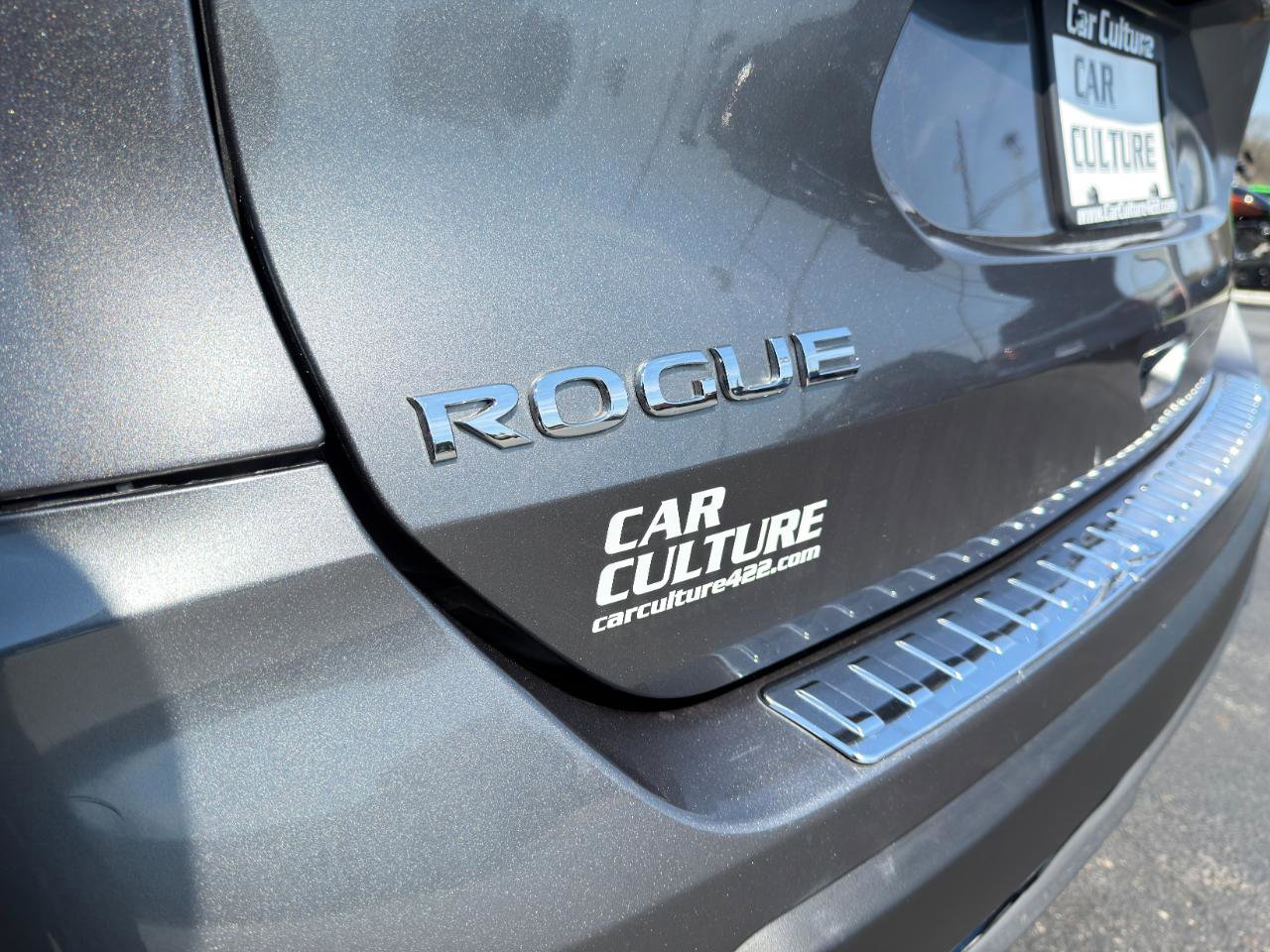 Used 2018 Nissan Rogue S w/ S Value Package image 60