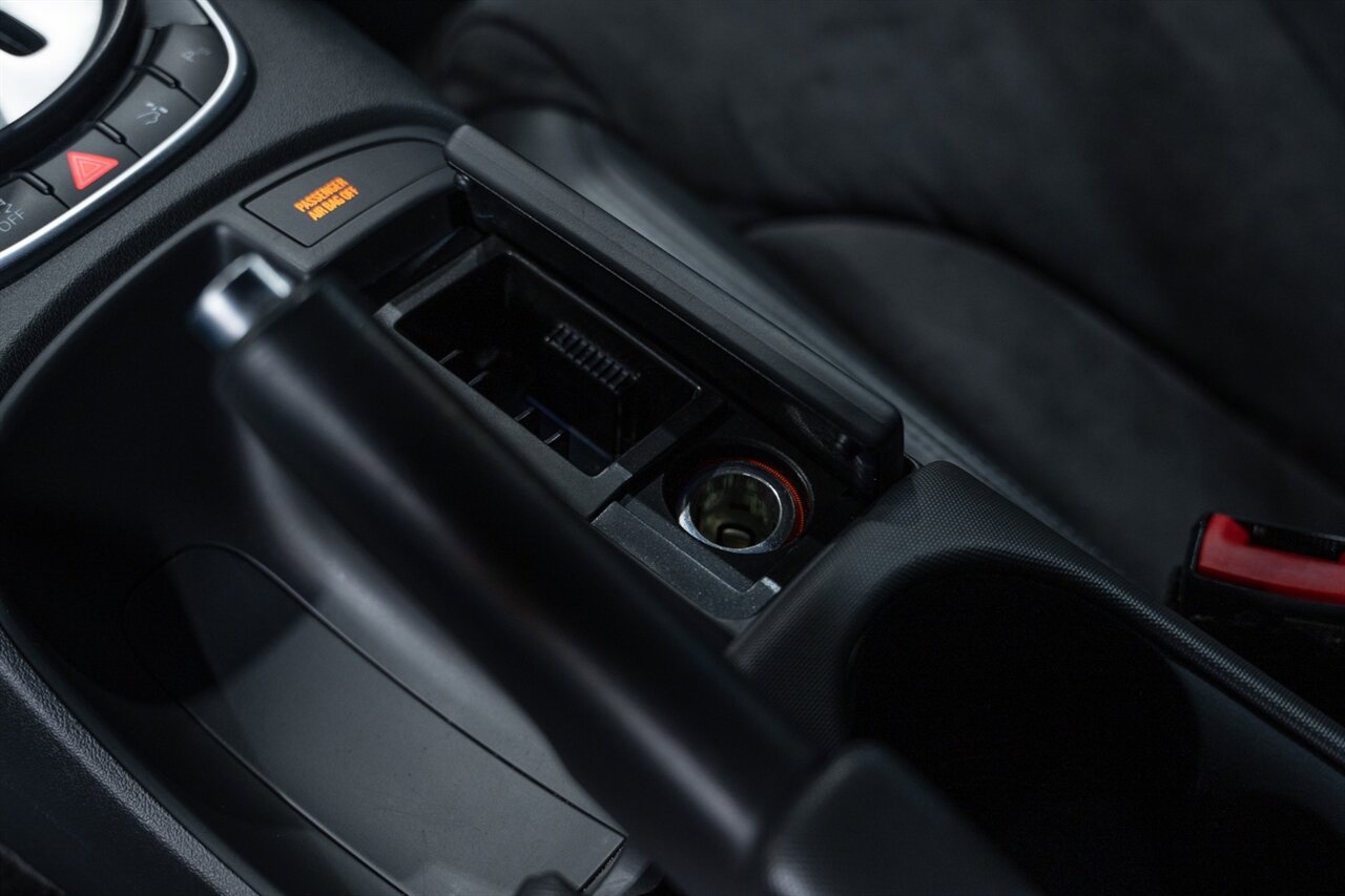 Used 2012 Audi R8 V8 AWD/4WD image 46