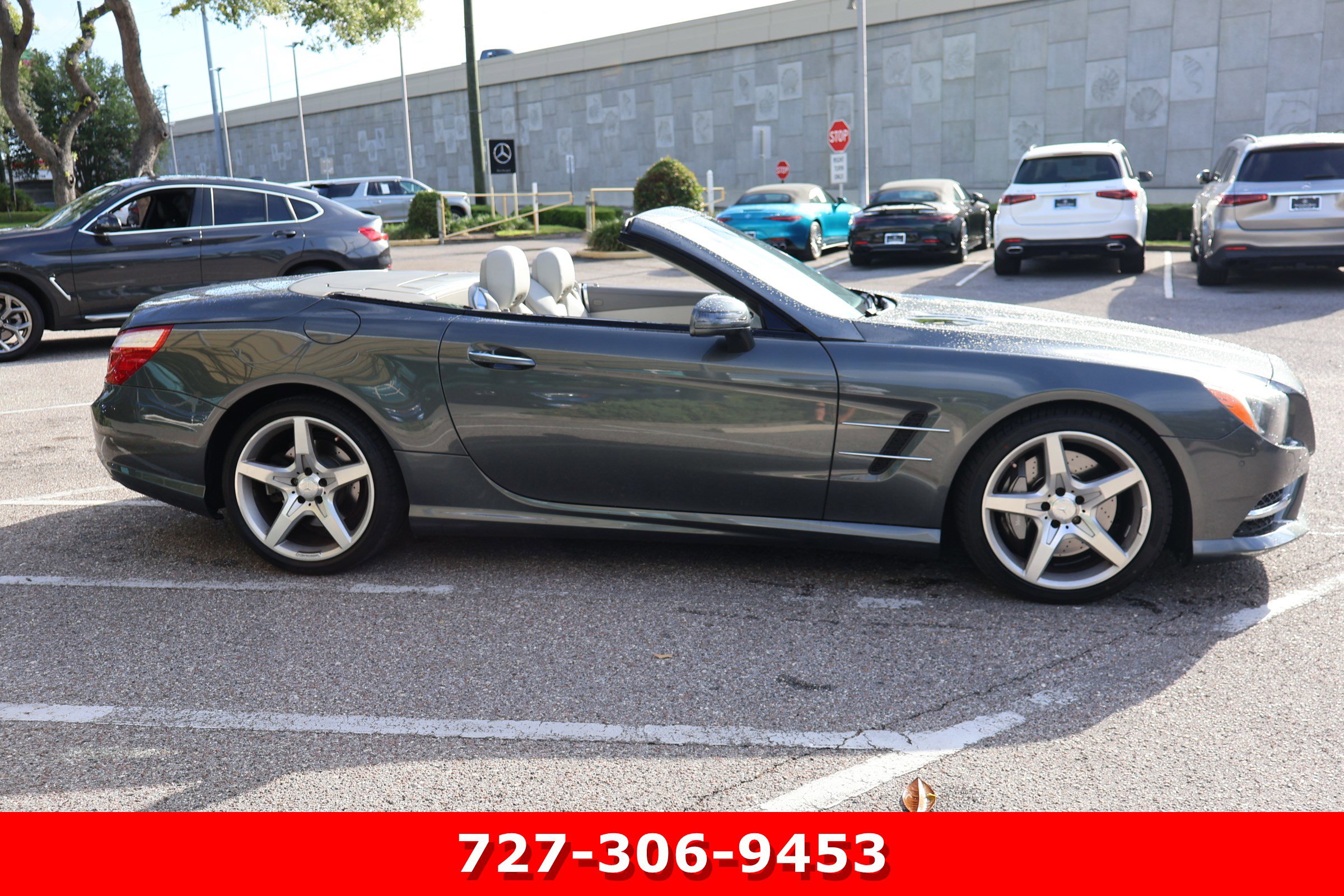 Used 2014 Mercedes-Benz SL 550 image 11