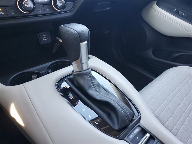 Certified 2025 Honda HR-V LX image 28