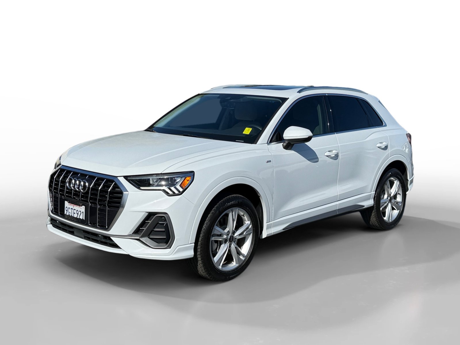 Used 2023 Audi Q3 2.0T Premium w/ Convenience Package