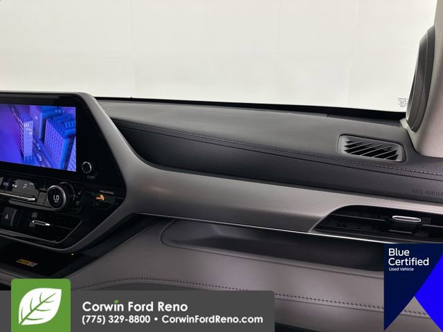 Used 2023 Toyota Highlander Platinum image 34