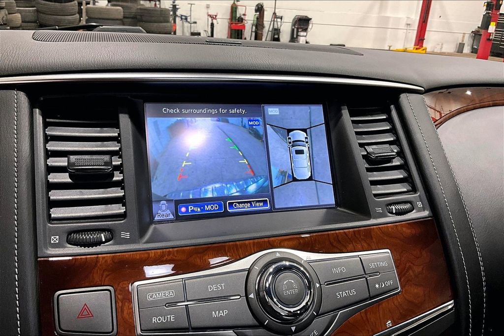 Used 2017 INFINITI QX80 4WD w/ Deluxe Technology Package image 19