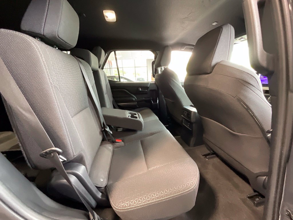 Certified 2025 Toyota 4Runner SR5 AWD/4WD image 20