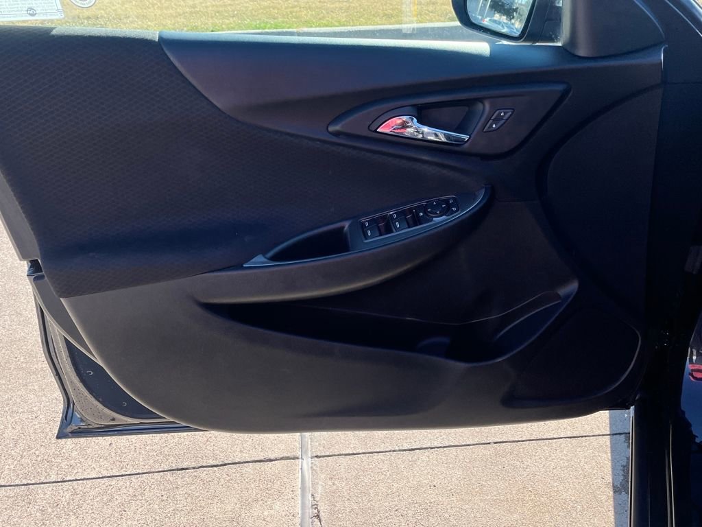 Used 2023 Chevrolet Malibu LS w/ LPO, Floor Liner Package image 12