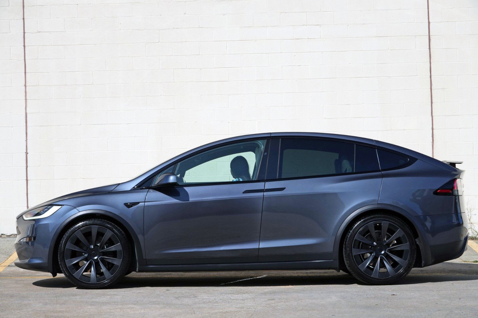 Used 2022 Tesla Model X AWD/4WD image 9