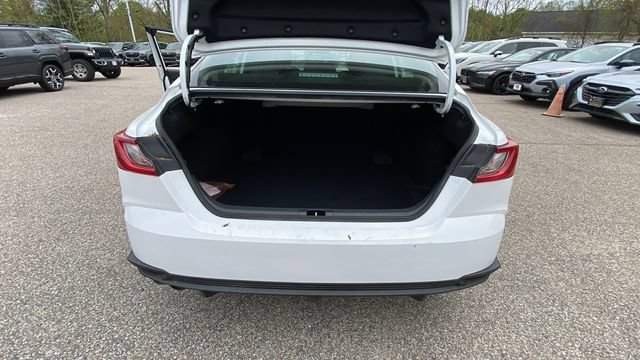 Used 2025 Toyota Camry SE FWD image 31