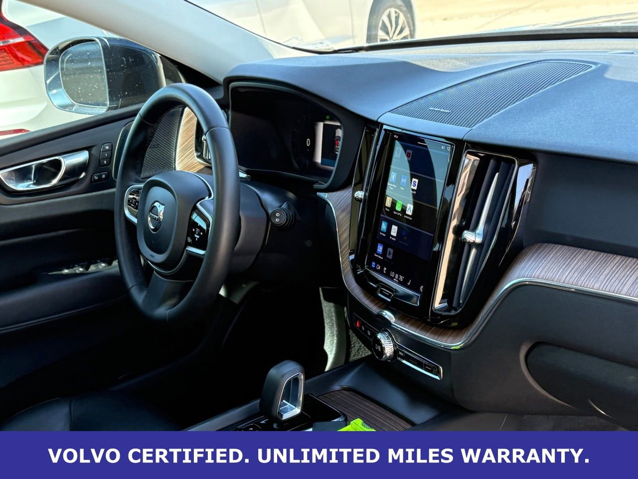 Certified 2023 Volvo XC60 B5 Plus w/ Protection Package Premier image 35