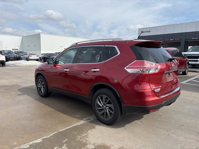 Used 2016 Nissan Rogue SL image 4