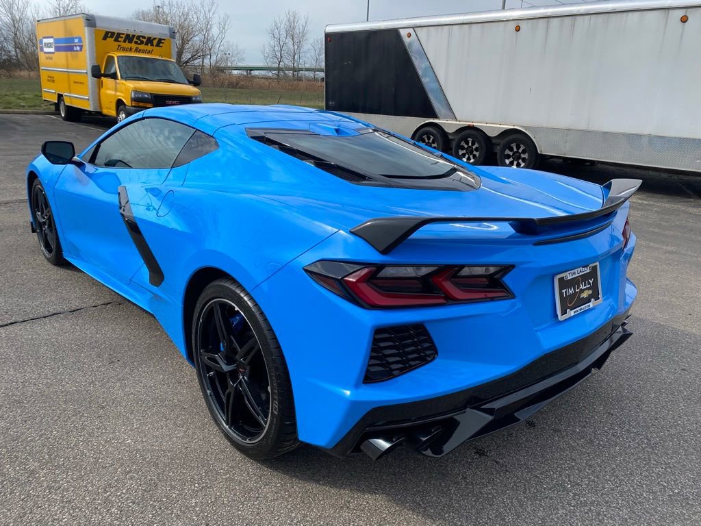 Used 2020 Chevrolet Corvette Stingray Premium Cpe w/ 3LT Preferred Equipment Group image 5
