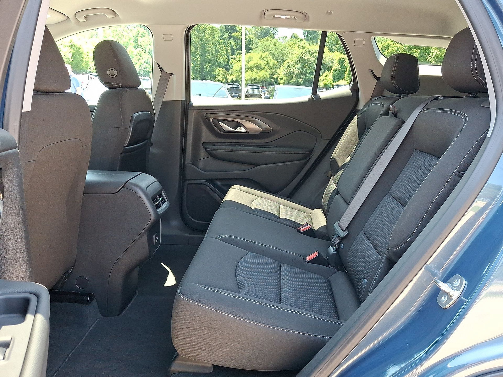 Certified 2024 GMC Terrain SLE FWD image 19