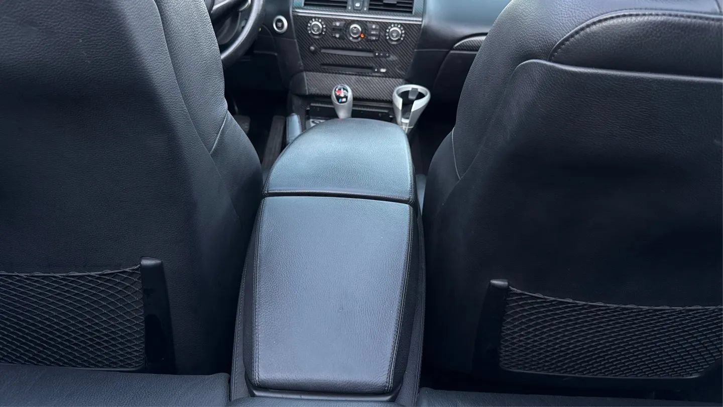 Used 2007 BMW M6 Convertible RWD image 33
