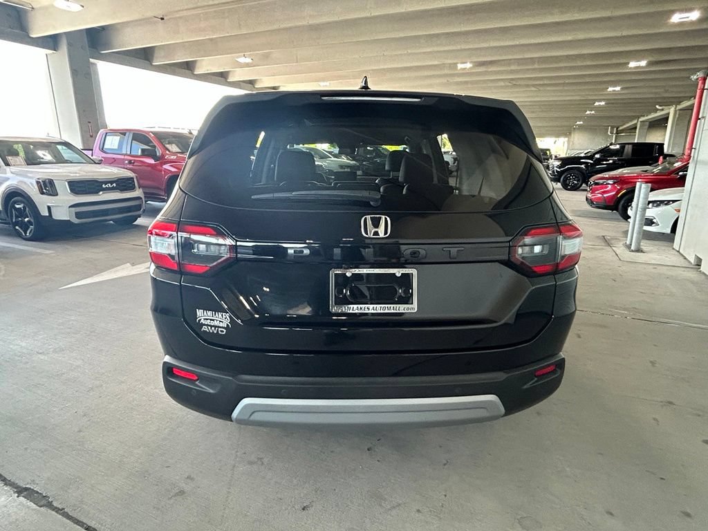 Used 2023 Honda Pilot EX-L image 4