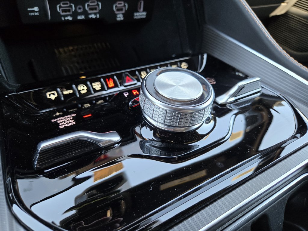 New 2026 Jeep Grand Wagoneer L Summit AWD/4WD image 16