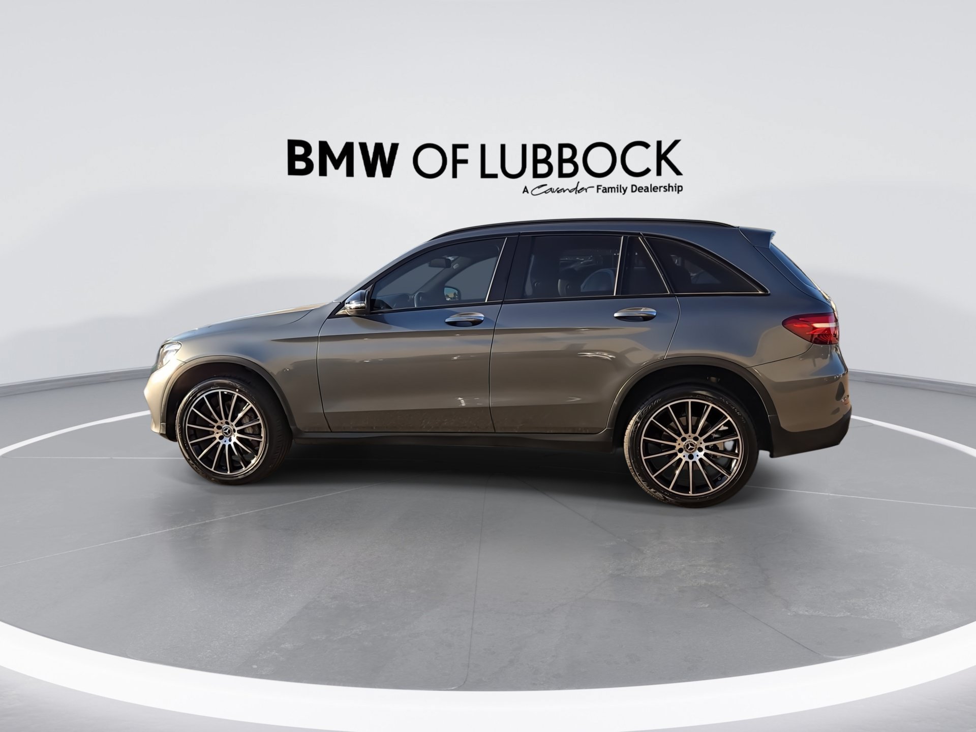 Used 2019 Mercedes-Benz GLC 300 image 6