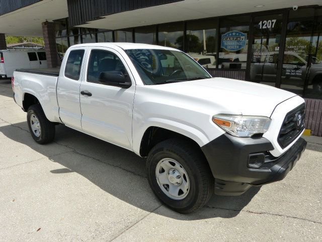 Used 2017 Toyota Tacoma SR image 6