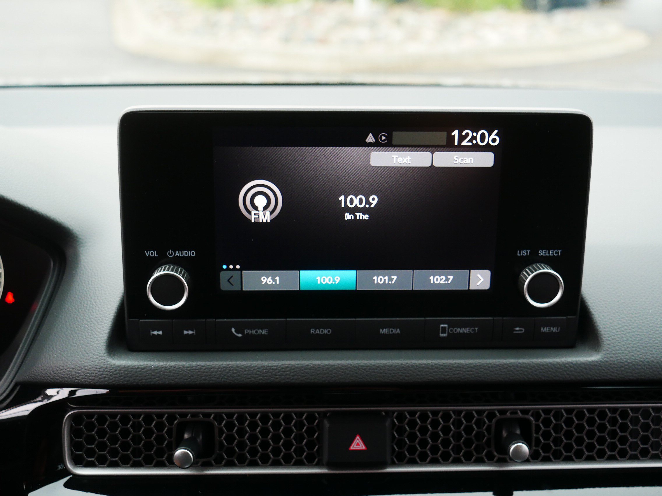 Used 2025 Honda Civic Sport image 27