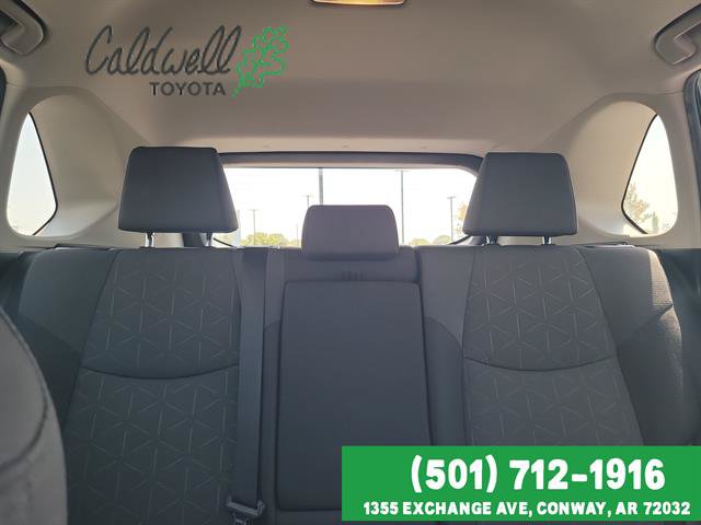 Used 2019 Toyota RAV4 XLE FWD image 19