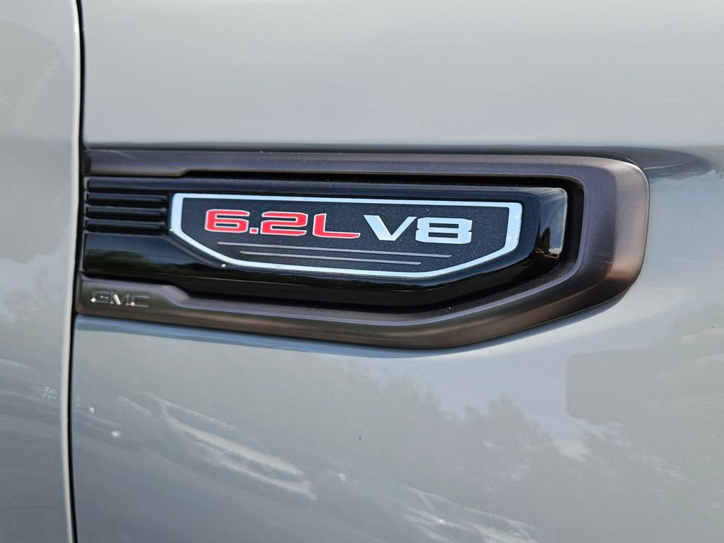 Used 2024 GMC Sierra 1500 AT4X image 16
