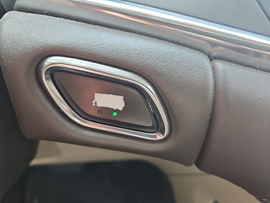 Used 2017 Buick LaCrosse Premium w/ Sun and Shade Package image 23