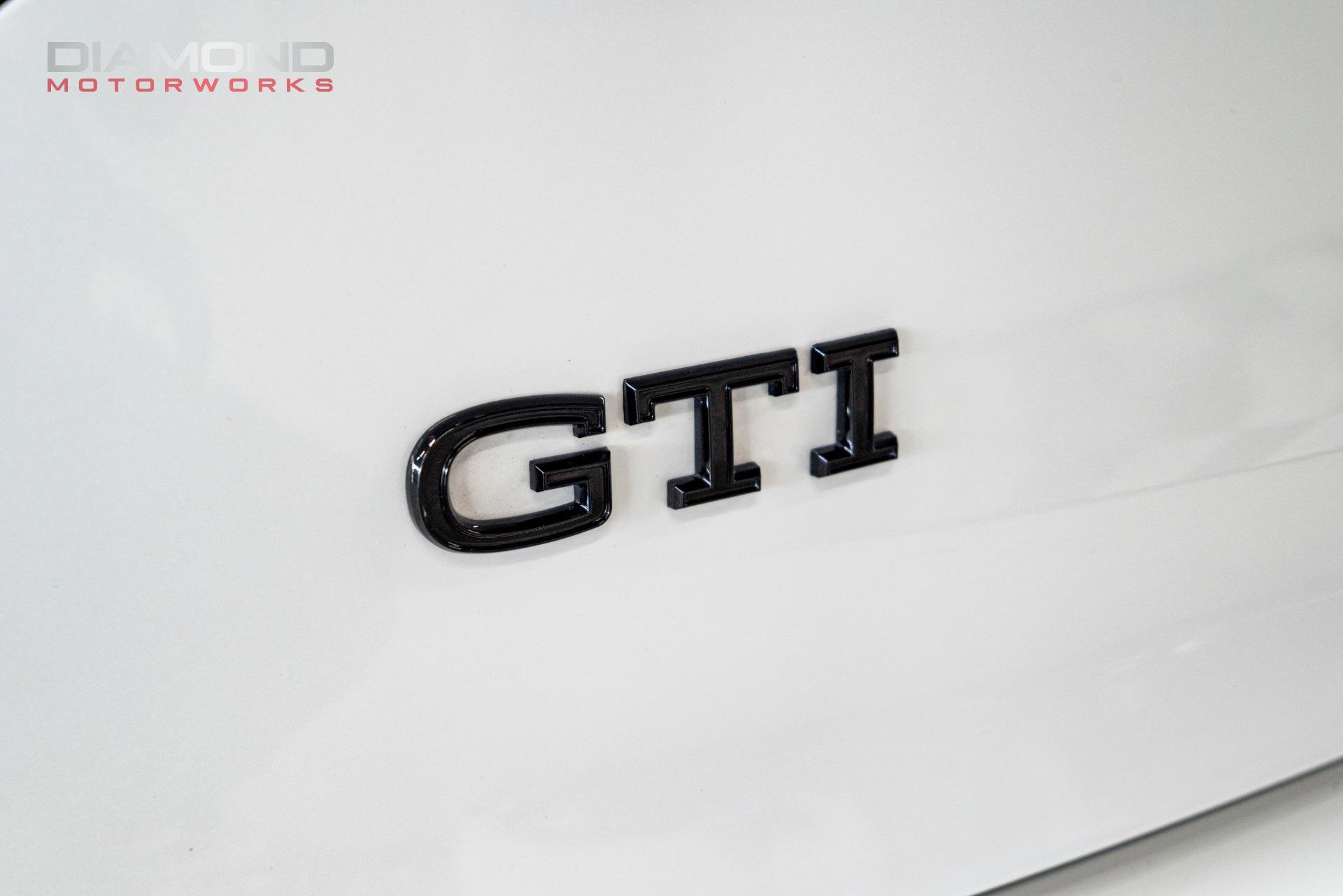 Used 2023 Volkswagen GTI SE FWD image 31