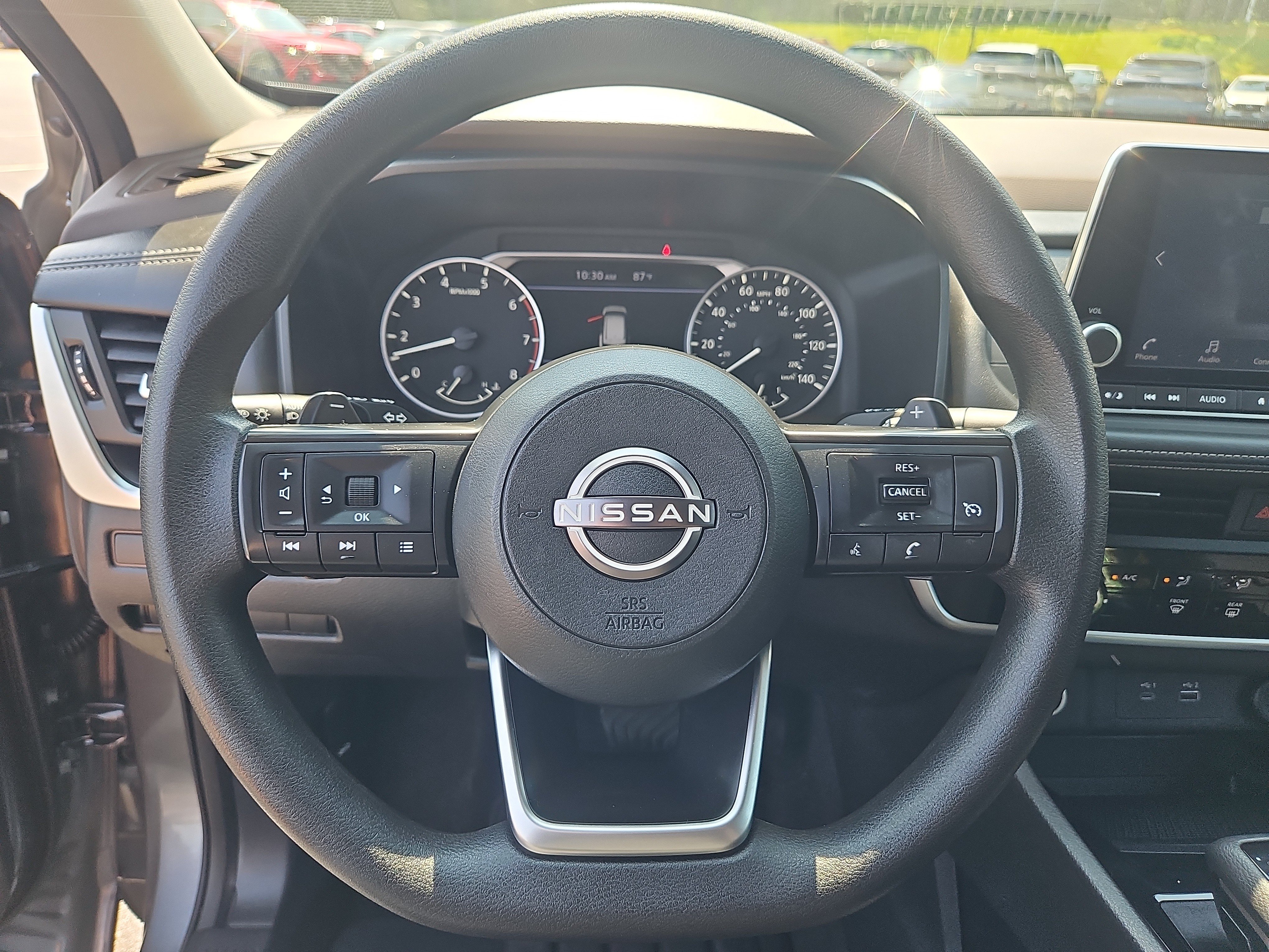 Used 2023 Nissan Rogue S AWD/4WD image 16