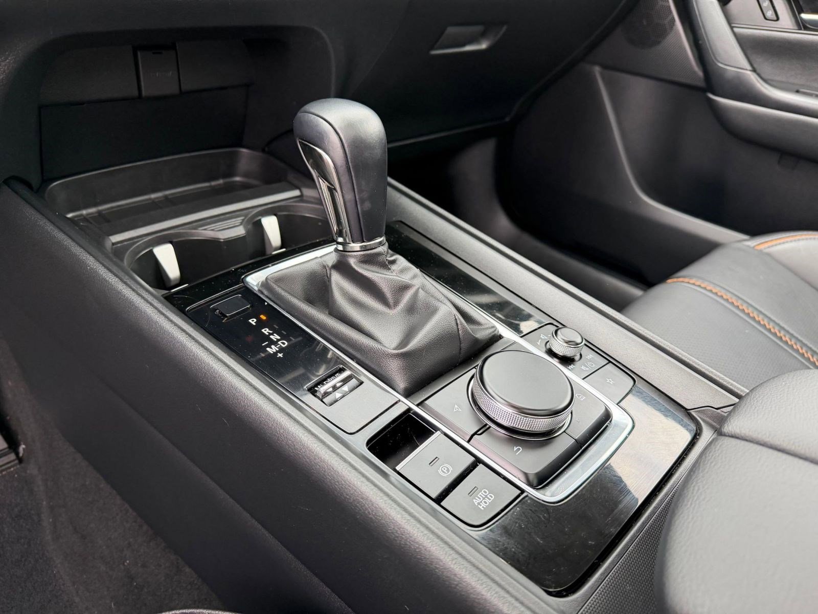 Used 2025 MAZDA CX-50 AWD 2.5 S w/ Premium Plus Pkg image 18