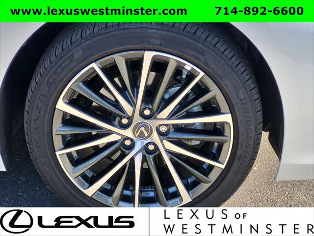 Certified 2025 Lexus ES 300h w/ Premium Package FWD image 13