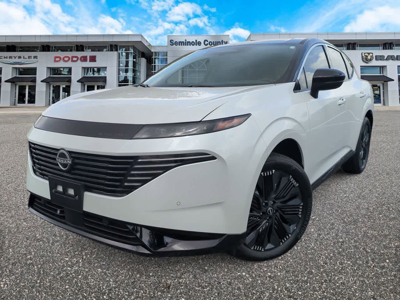 Used 2026 Nissan Murano Platinum w/ Cargo Package image 1
