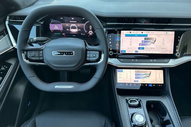 New 2025 Jeep Wagoneer Launch Edition image 11