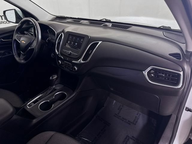 Used 2019 Chevrolet Equinox LT w/ Driver Convenience Package image 27
