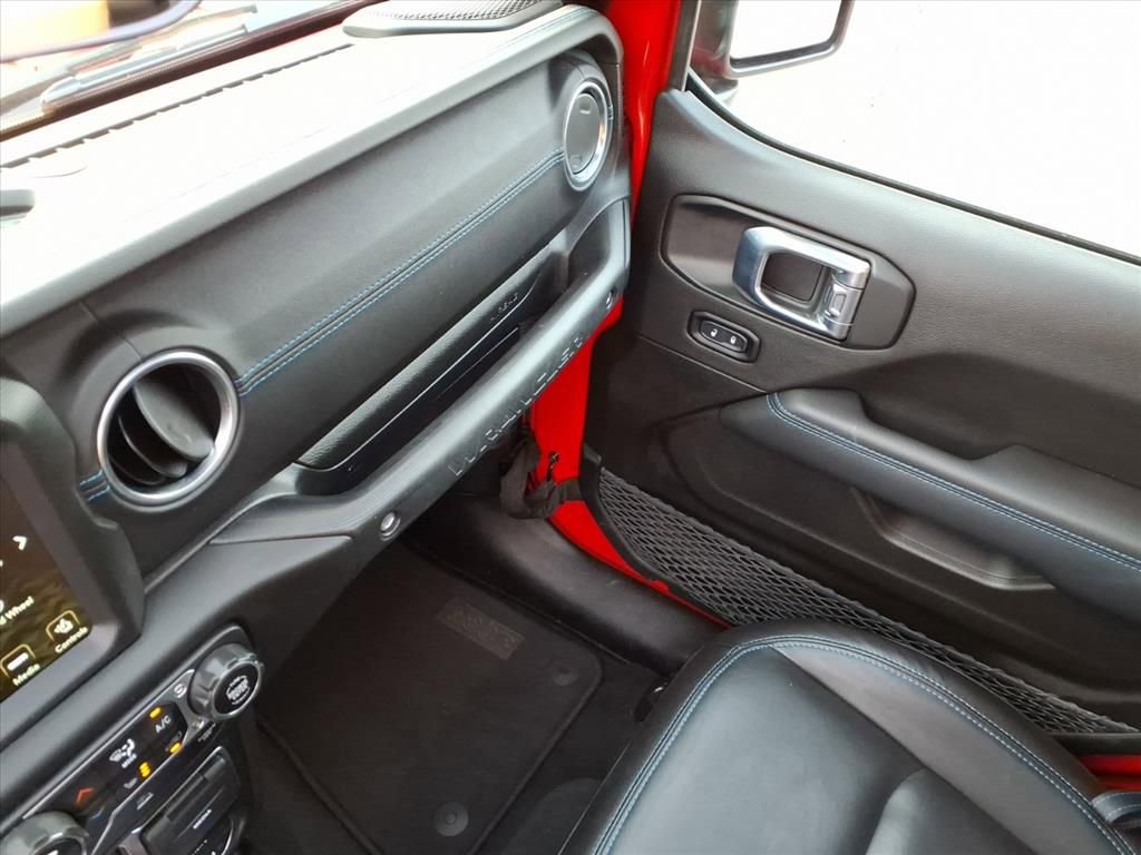 Used 2022 Jeep Wrangler Unlimited Rubicon 4xe w/ Cold Weather Group image 29