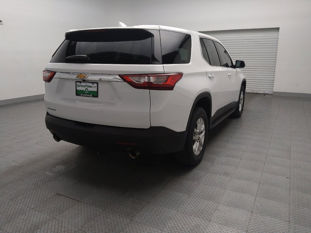 Used 2020 Chevrolet Traverse LS FWD image 9