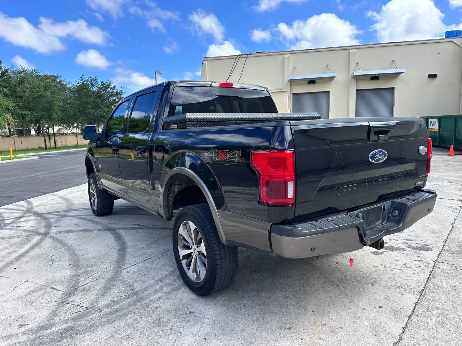 Used 2019 Ford F150 King Ranch w/ Equipment Group 601A Luxury AWD/4WD image 7