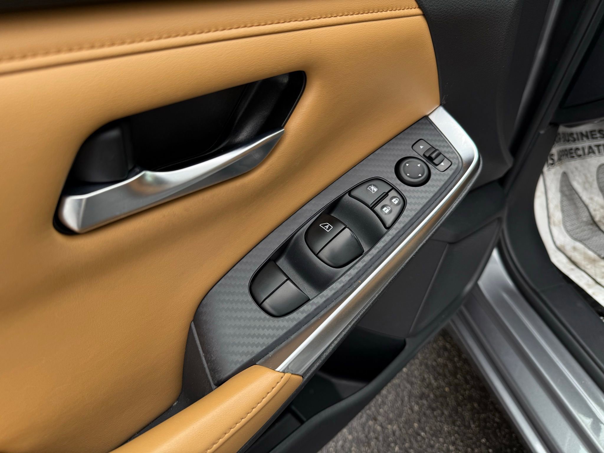 Used 2020 Nissan Sentra SV w/ SV Premium Package image 32