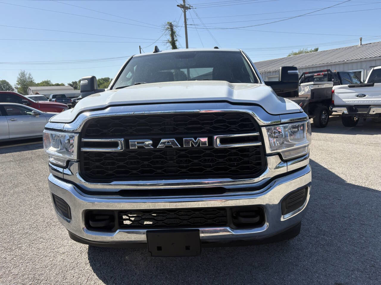 Used 2023 RAM 2500 Tradesman w/ Chrome Appearance Group AWD/4WD image 5