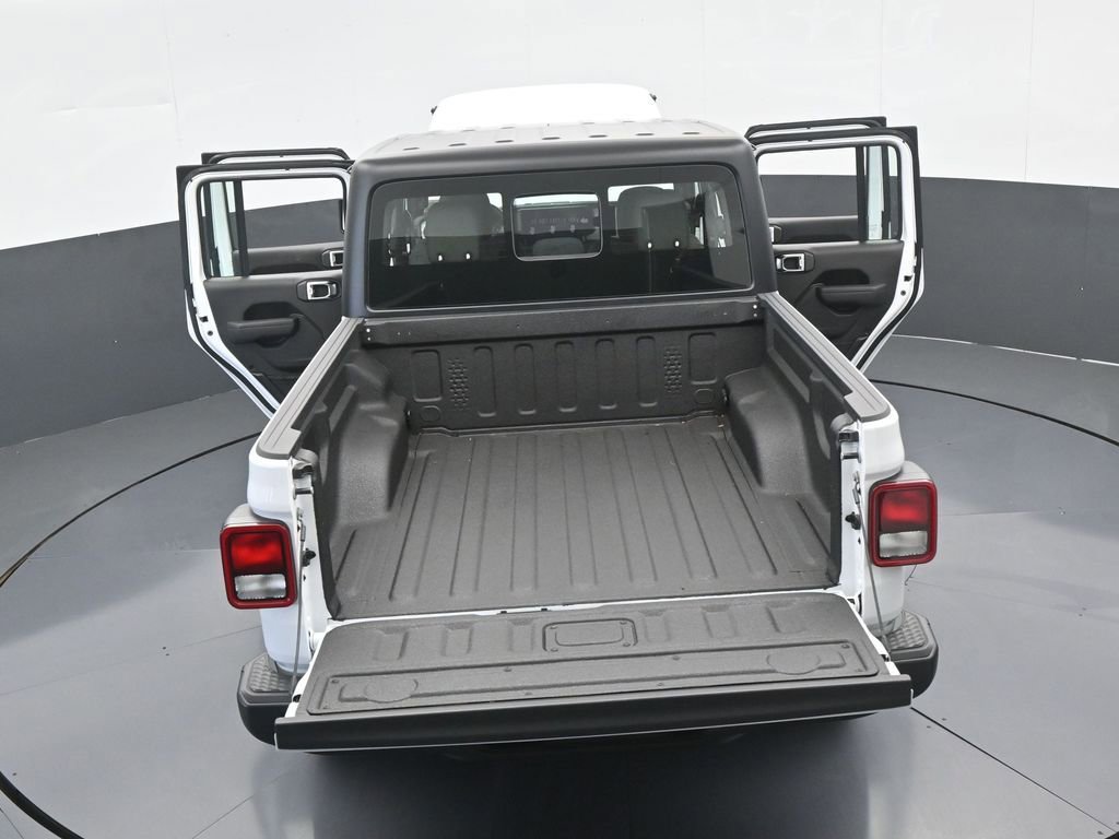 Used 2025 Jeep Gladiator Sport image 63