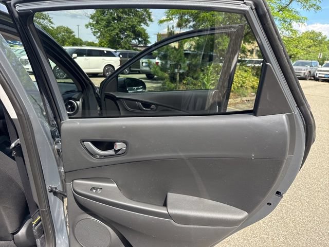 Used 2023 Hyundai Kona SEL w/ Cargo Package AWD/4WD image 35