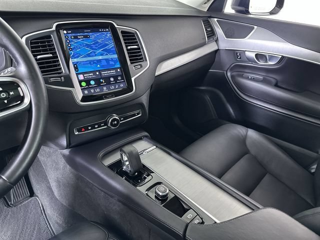 Used 2024 Volvo XC90 B5 Core AWD/4WD image 36