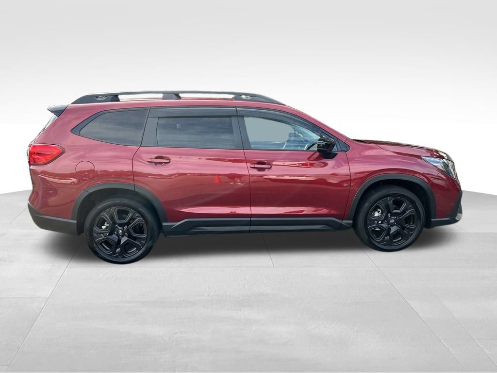 Used 2025 Subaru Ascent Bronze Edition image 8