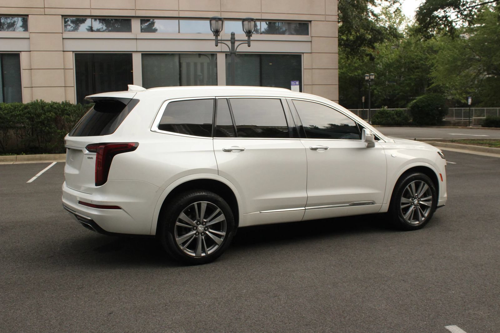 Used 2020 Cadillac XT6 Premium Luxury AWD/4WD image 7