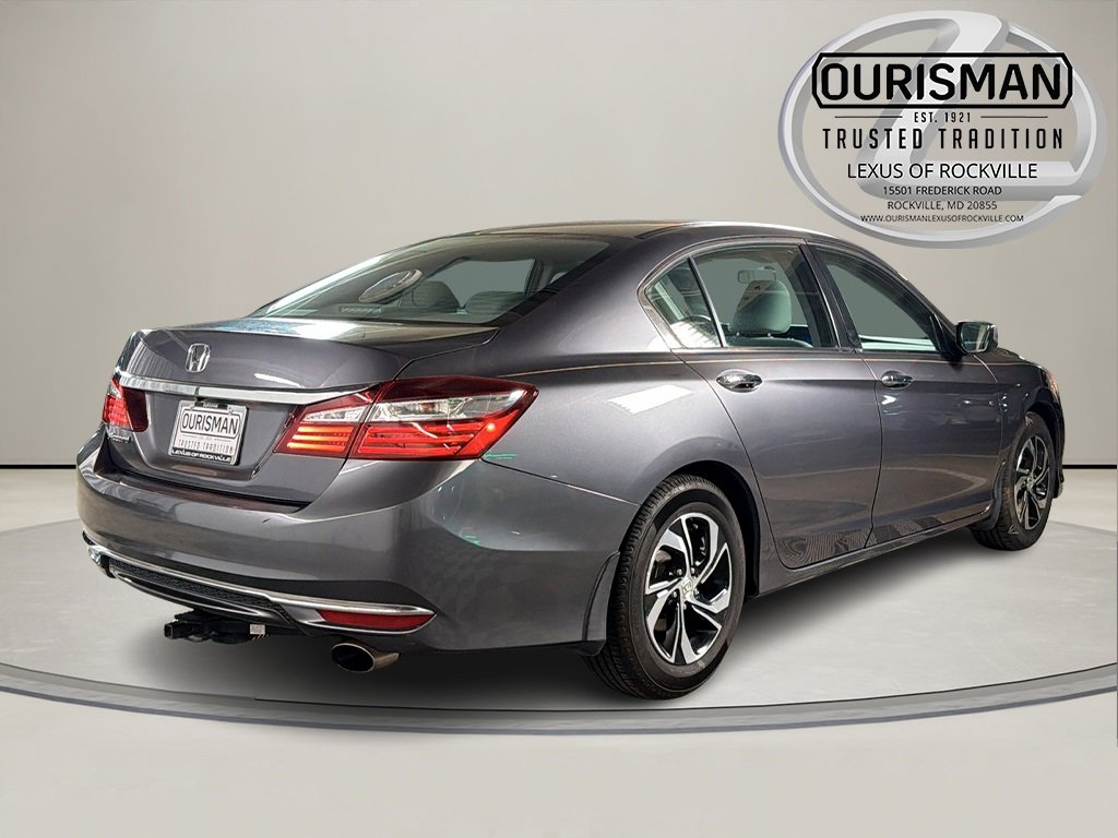 Used 2017 Honda Accord LX image 7