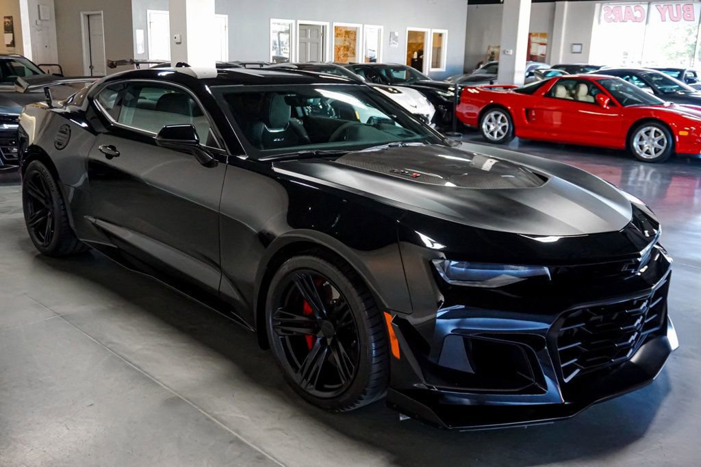 Used 2023 Chevrolet Camaro ZL1 image 4
