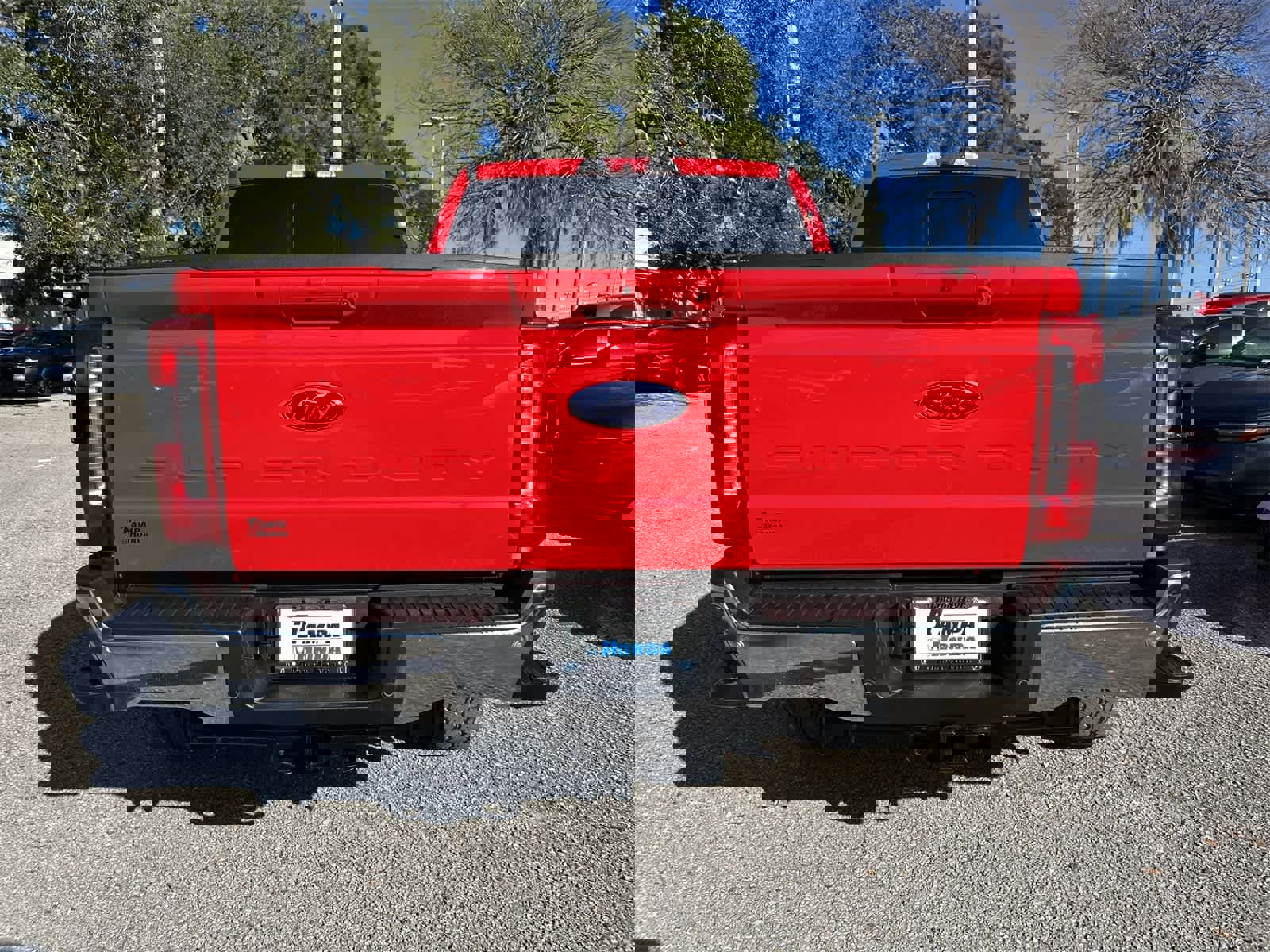 Used 2025 Ford F250 Lariat w/ Lariat Ultimate Package image 5