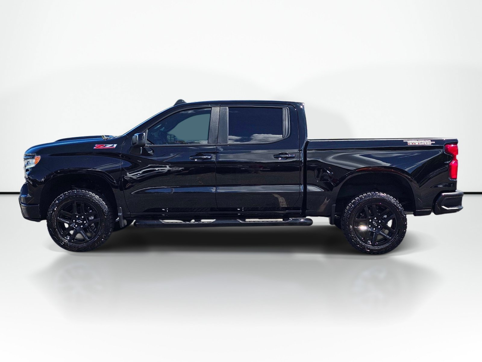 Used 2026 Chevrolet Silverado 1500 LT Trail Boss w/ Convenience Package II AWD/4WD image 14